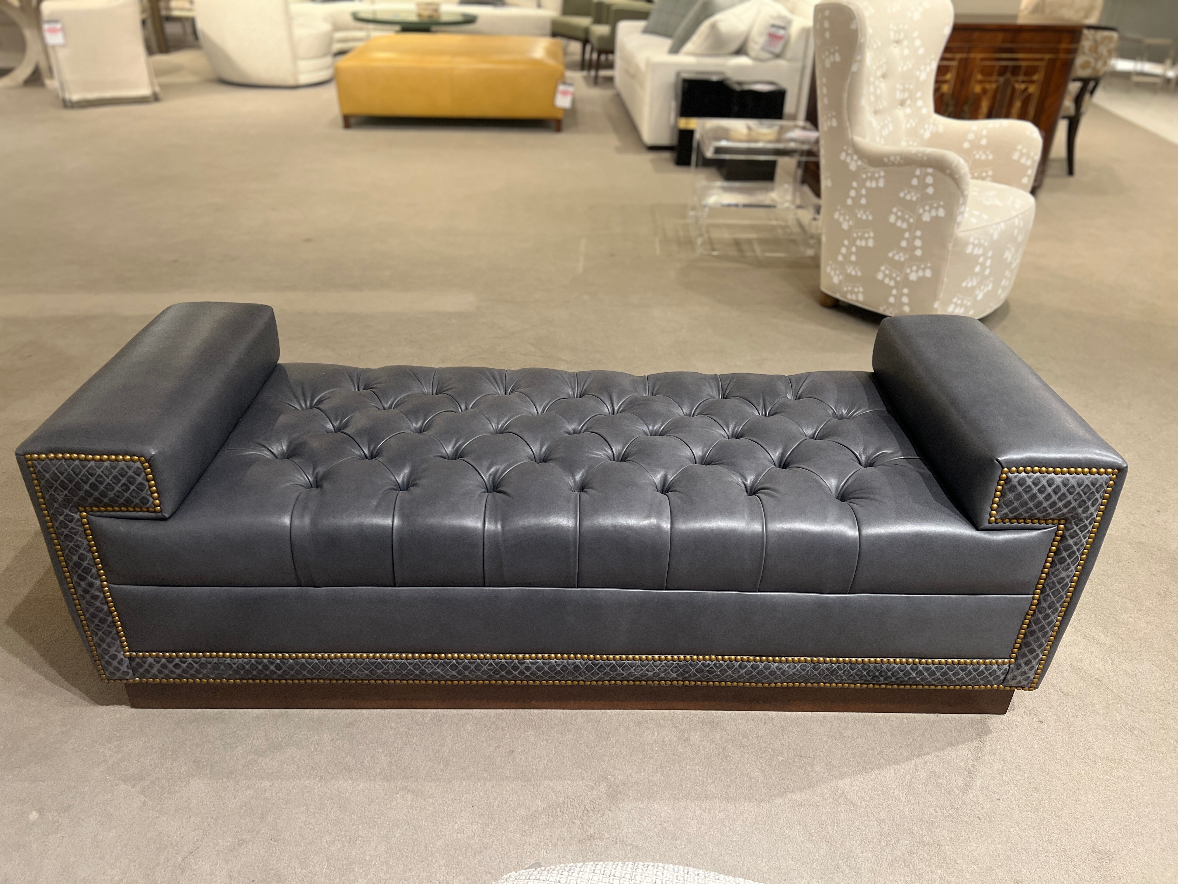 Hancock And Moore Factory Outlet | Hickory Furniture Mart